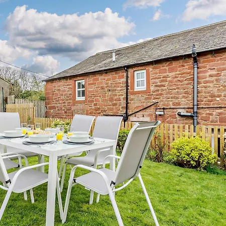 3 Bed In 90050 * Haile