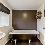 3 Bed In Egremont Oc-90050