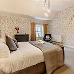 3 Bed In Egremont Oc-90050 Haile